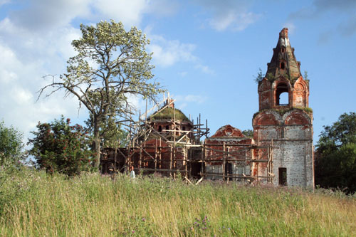 Church of All Saints (Yuriev- Polsky)